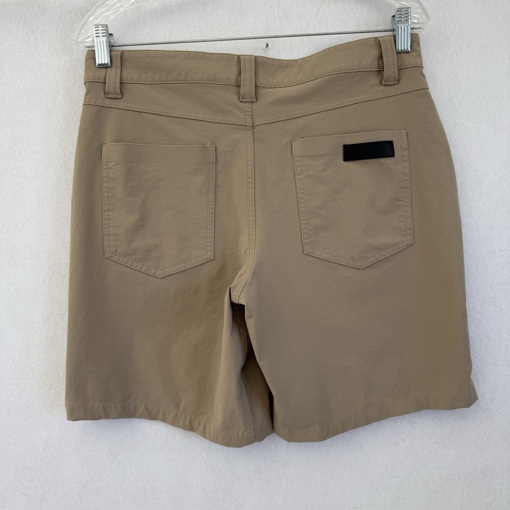 Ten Thousand Flat Front 5 Pocket 8" Shorts 31 Tan Performance Golf Stretch EUC